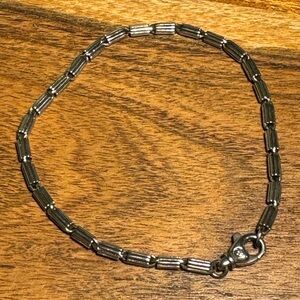 DAVID YURMAN RARE BRACELET Sterling S .925 / 14grms / 8 1/2 inches / 2.7 mm